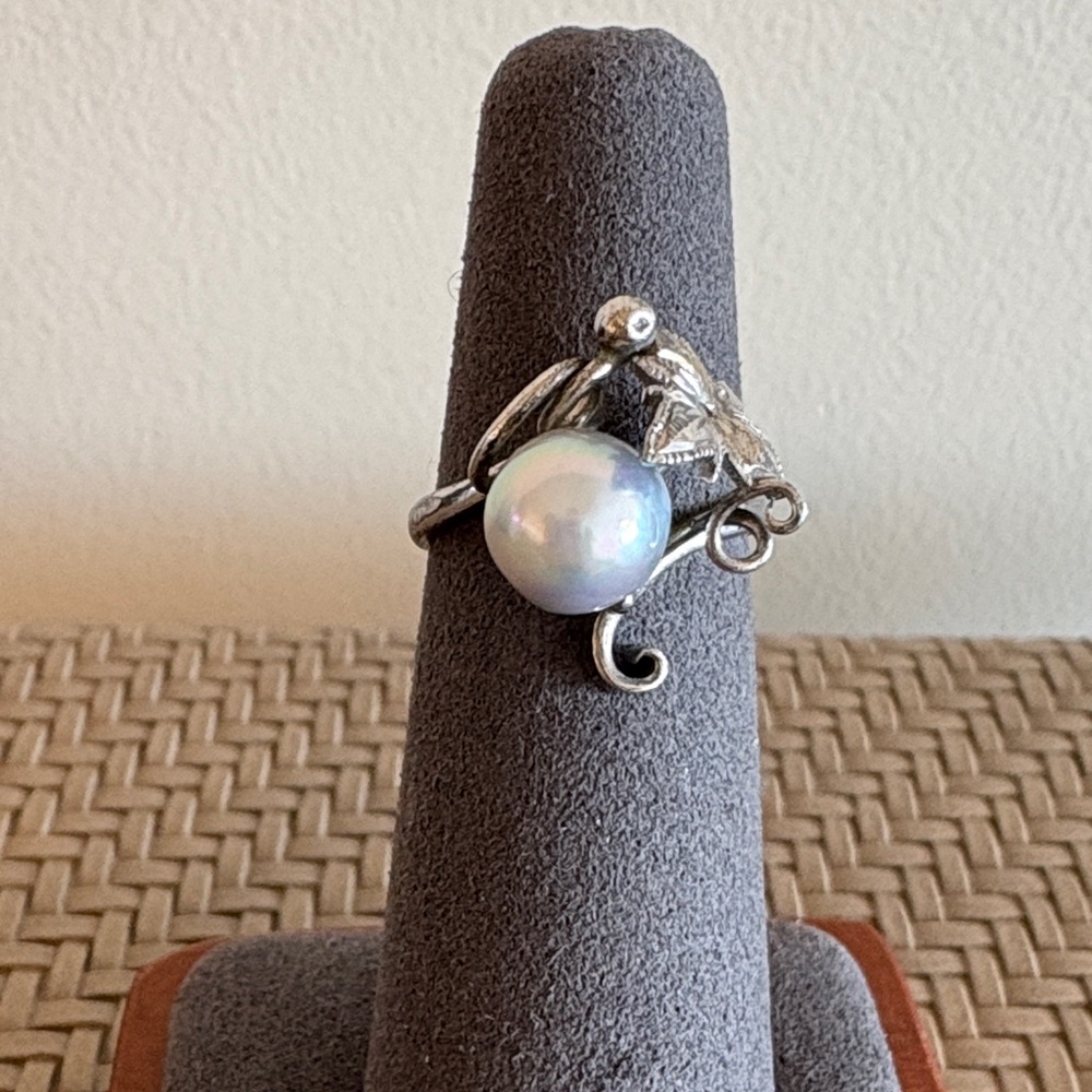 Elegant Antique Estate Silver Pearl Ring US Sz 5